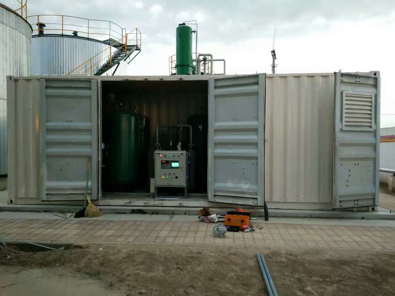 西安(ān)變壓吸附制氮(dàn)機 西安變壓吸(xi)附制氮機